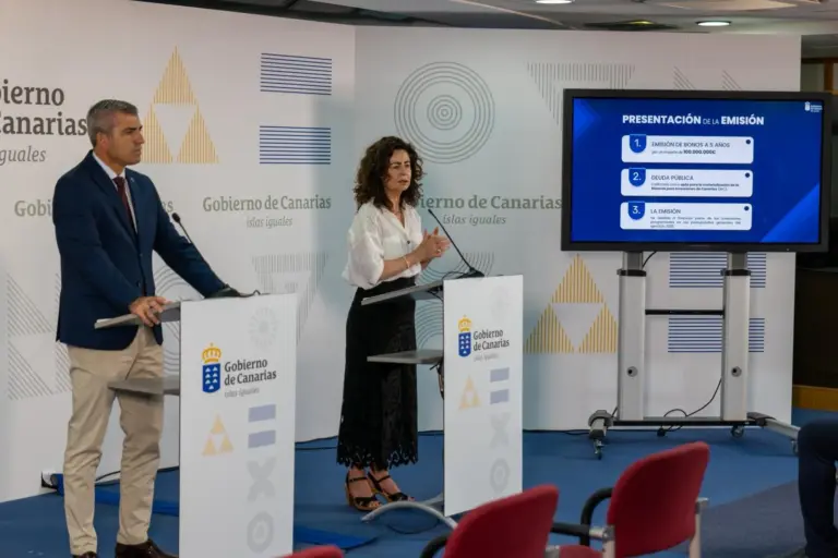 Canarias emite deuda pública apta para materializar dotaciones de RIC por valor de 100 millones de euros