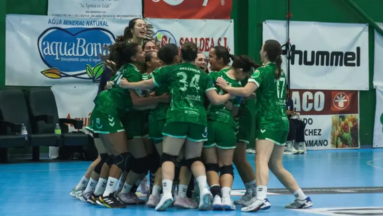 El Rocasa Gran Canaria asalta el liderato en un partido de infarto ante el Cañiza