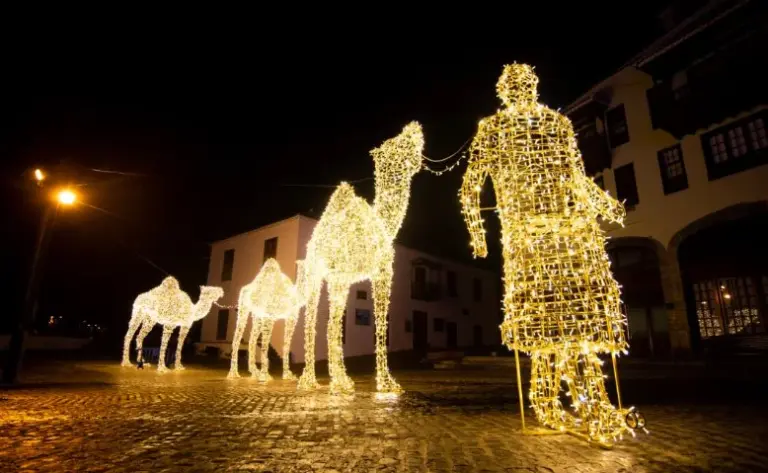 La agenda completa de los encendidos de luces de Navidad en Canarias