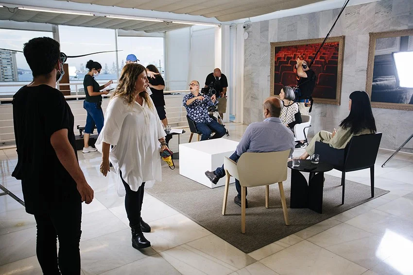 Uno de los momentos del rodaje de la película "Benito Pérez Buñuel" en el CAAM en Gran Canaria. Película en la que participa RTVC 