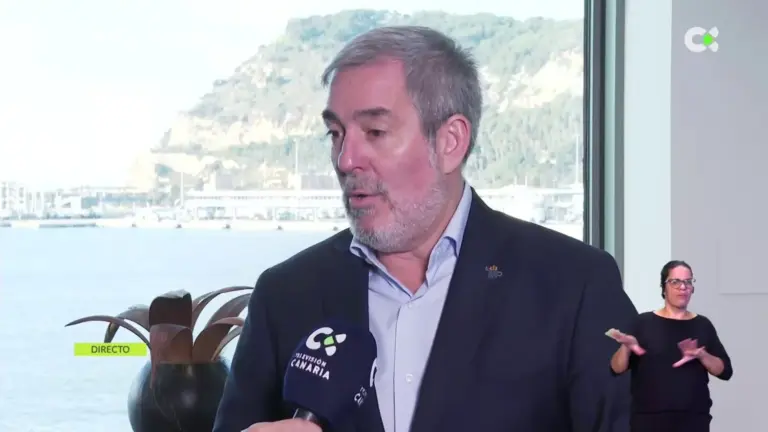 Clavijo señala que sería «dramático» para Canarias que el REF se incluyera en los presupuestos ordinarios