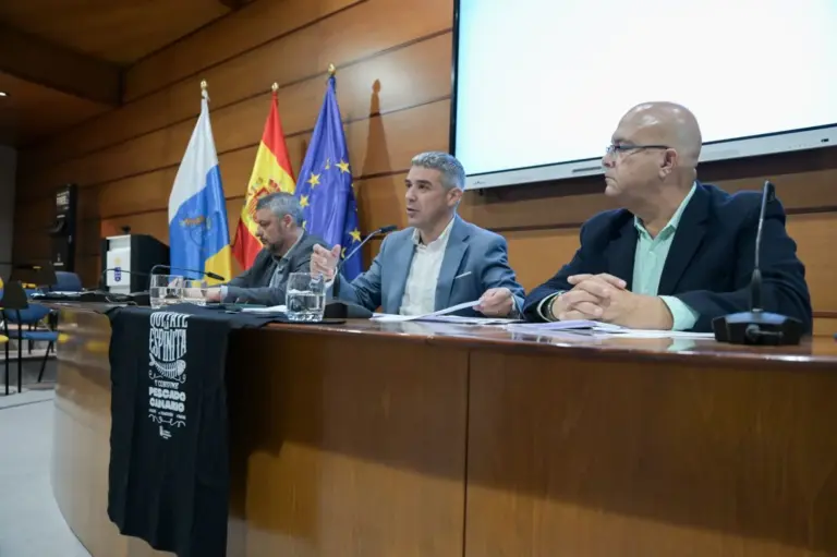 El Gobierno lanza una campaña para promover el consumo de pescado local entre los jóvenes