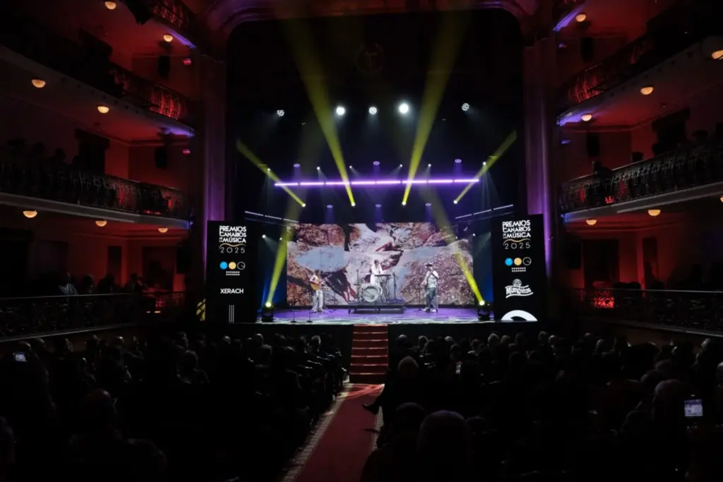 Actuación de Xerach durante la gala de entrega de los Premios Canarios de la Música.