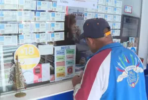 La pedrea y la ilusión sostienen el ánimo tras la Lotería de Navidad en Canarias