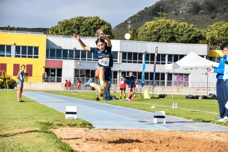 El Critérium de Invierno del Tenerife CajaCanarias vuelve a sumar atletismo