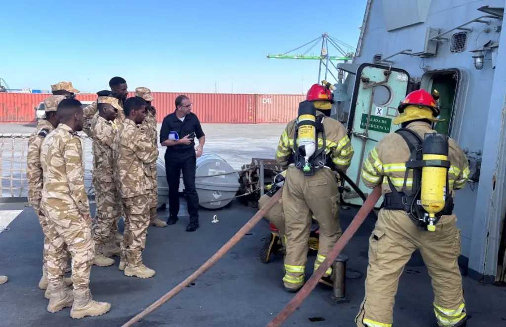 El BAM 'Rayo' en su base de Las Palmas tras estar desplegado en África