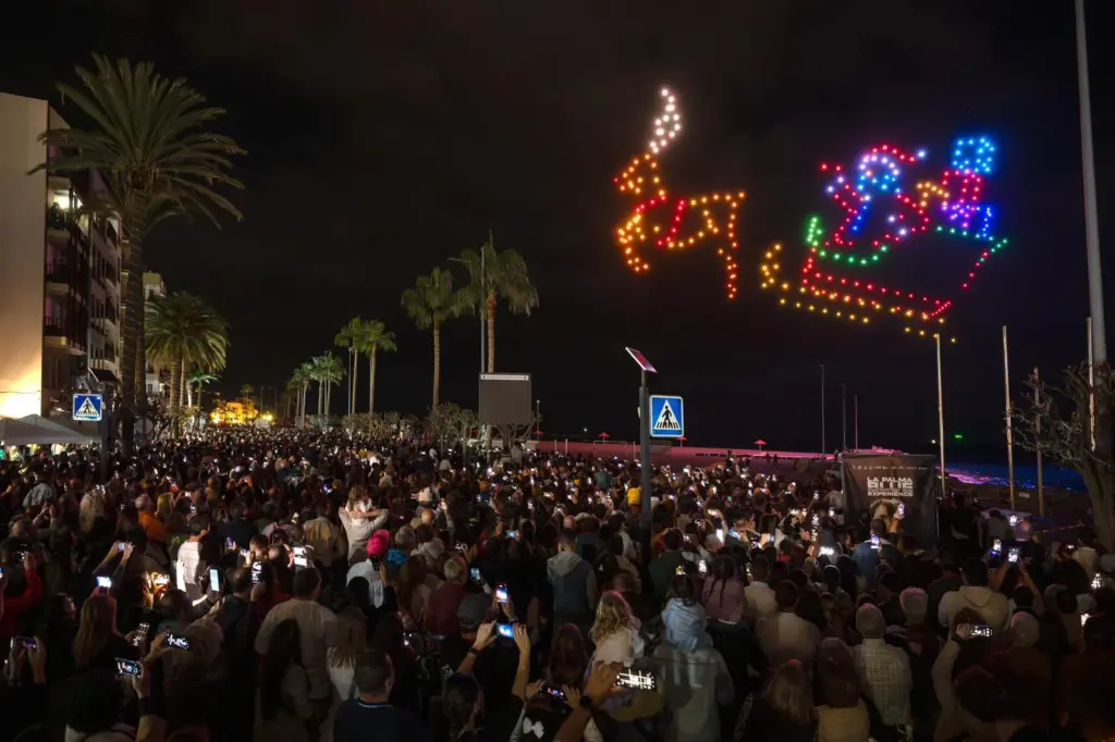 Espectáculo de drones. Imagen Ayuntamiento de Santa Cruz de La Palma