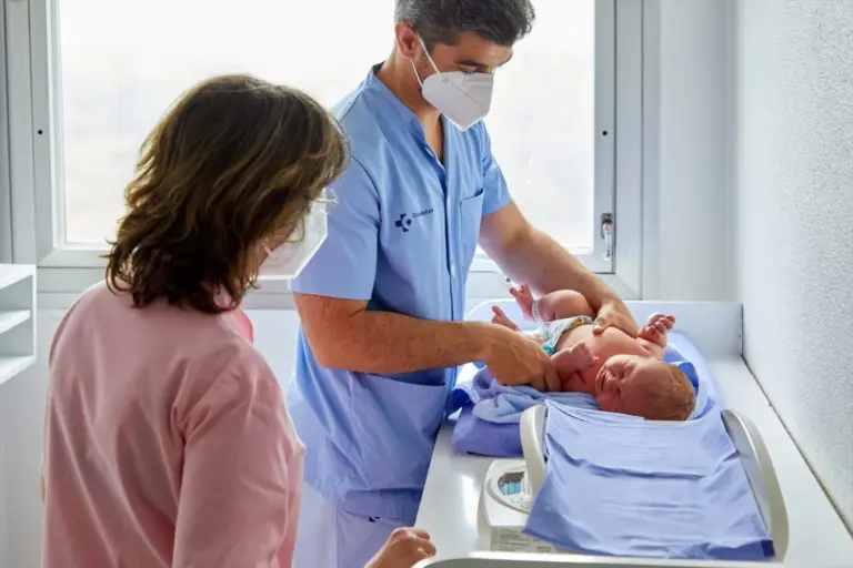 Los nacimientos suben ligeramente de Canarias