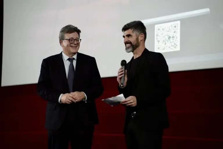 El cineasta canario David Olivera presentará ‘Cincuenta’ en Los Ángeles