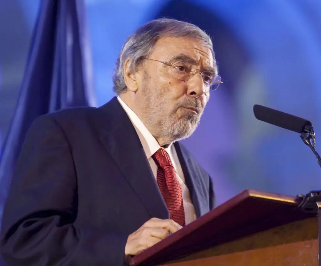 Fallece el poeta Eugenio Padorno a los 83 años, Hijo Adoptivo de Gran Canaria. Foto de archivo del poeta, tomada el 18 de junio de 2009, cuando pronunció el pregón inaugural de las Fiestas Fundacionales de Las Palmas de Gran Canaria. EFE/Ángel Medina.