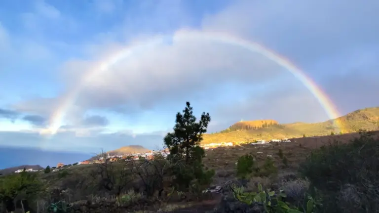 Las lluvias de otoño se van a mantener en Canarias y empeorará el estado del mar