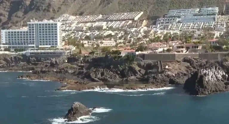 Cancelan la búsqueda por mar de la persona desaparecida en Tenerife