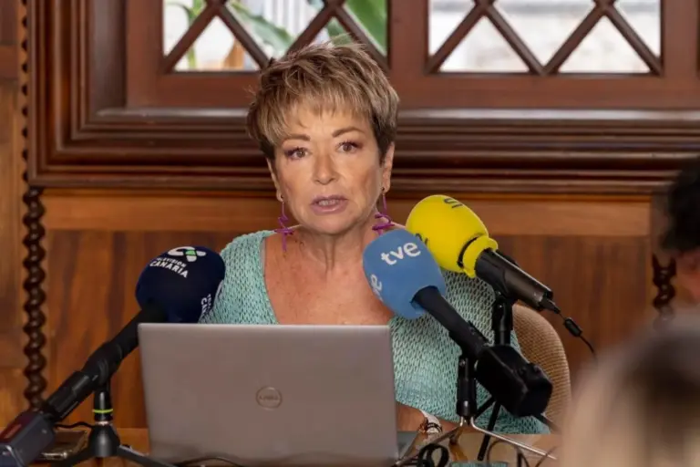 Los constructores denuncian el sistema «podrido» y «obstruccionista» para crear vivienda