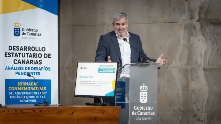 Clavijo pide iniciar con el Estado el proceso para ampliar las competencias del Estatuto