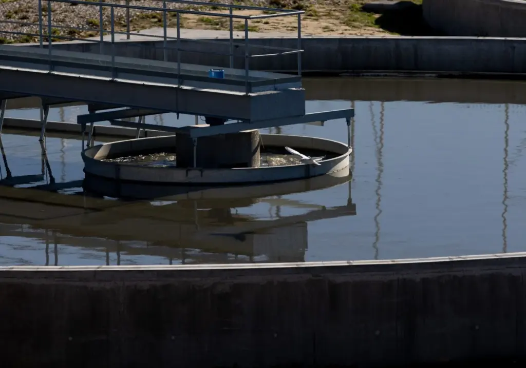 España, condenada por incumplir la Directiva europea sobre el tratamiento de las aguas residuales urbanas. Europa Press.