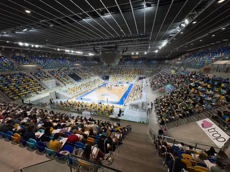 Más de 1.400 aspirantes para diez plazas administrativas