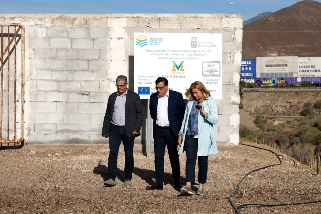 Sellado del vertedero ilegal de Las Chafiras. Imagen Gobierno de Canarias