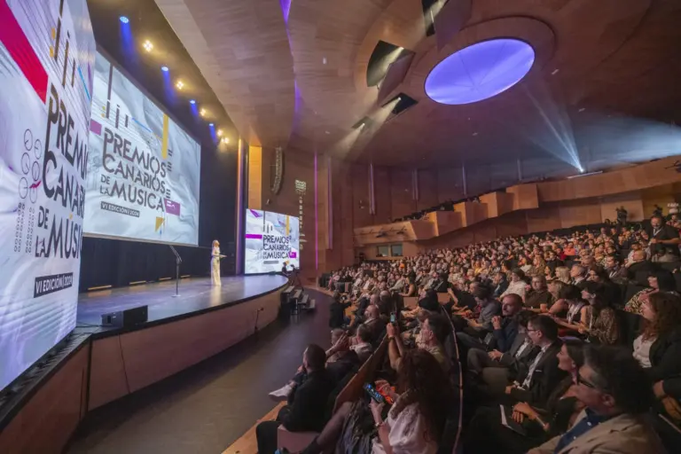 La Radio Canaria ofrece una amplia cobertura de la gala de los Premios Canarios de la Música