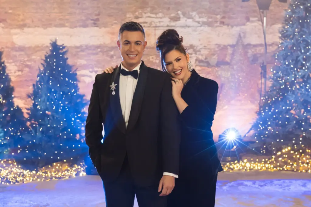 En la imagen de izquierda a derecha, Elvis Sanfiel y Eloísa González. Dos de los rostros más queridos de RTVC 