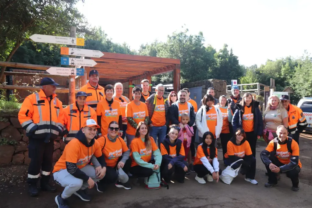 Volcano Teide se suma a la reforestación de Las Calderetas tras el incendio de 2023