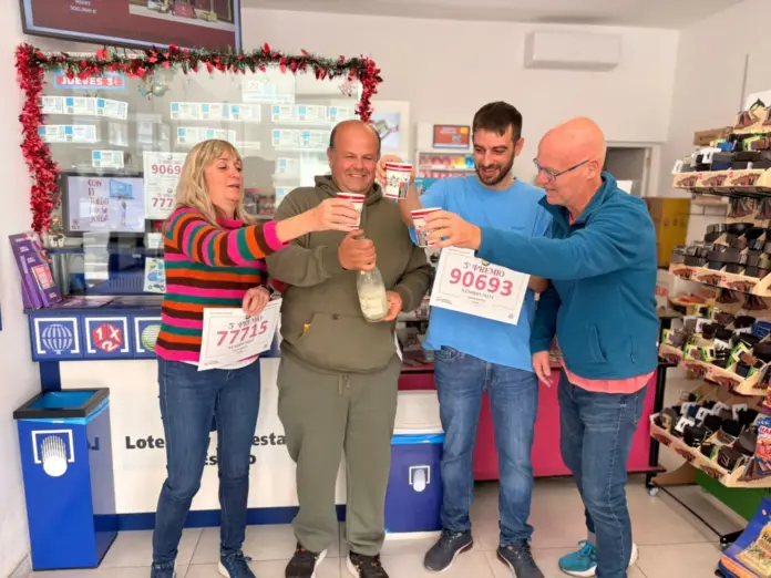 En Lanzarote celebran haber repartido parte del tercer premio y un quinto premio / RTVC