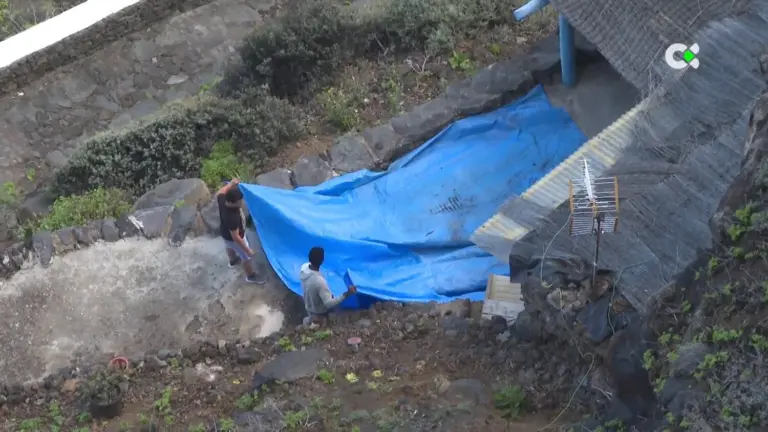 Consecuencias de Emilia: playa cerrada y desprendimientos