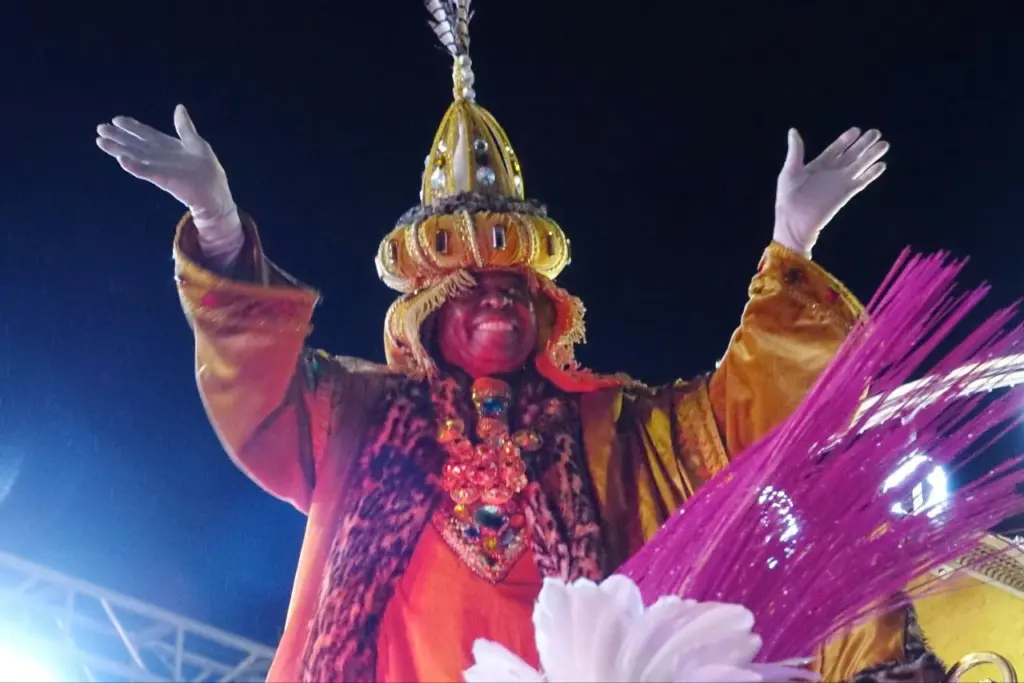 Más de 150.000 personan han disfrutado de la cabalgata de los Reyes Magos por las calles de Santa Cruz de Tenerife 