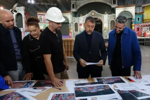 Santa Cruz de Tenerife ultima los detalles del escenario de Carnaval 2026