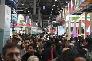 Vista general durante la jornada inaugural de la Feria Internacional del Turismo de Madrid (Fitur) este miércoles. EFE/ Fernando Villar