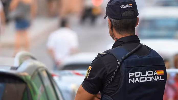 Detenidas dos personas por un robo con fuerza en un restaurante de Arona 