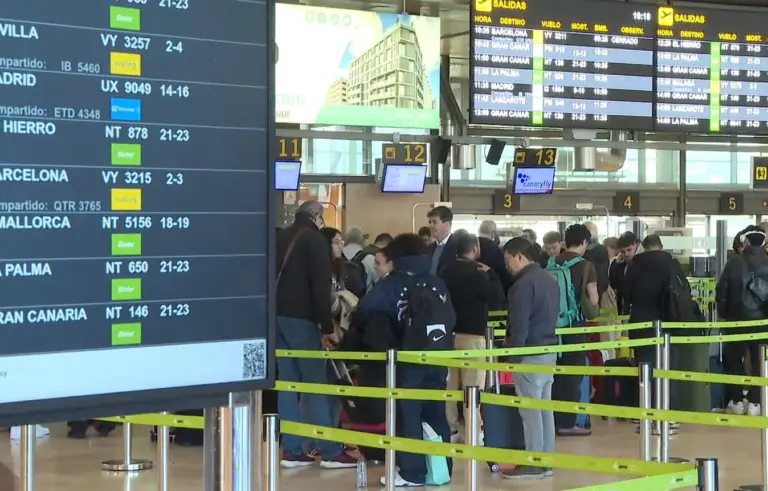 Terminan las vacaciones de Navidad y los aeropuertos canarios registran un aumento de actividad