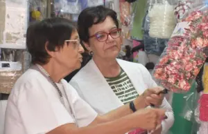 La mercería de Pino, un clásico del sureste de Gran Canaria en pleno auge del Carnaval