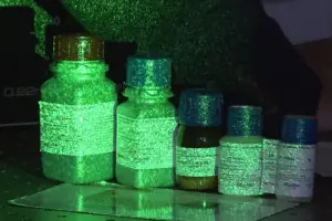 La Universidad de La Laguna desarrolla marcas de luz más seguras para billetes y productos