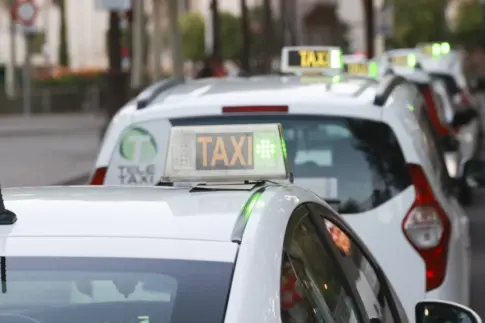 Evelyn Alonso deja la gestión del taxi de Santa Cruz de Tenerife tras denunciar «ataques personales»