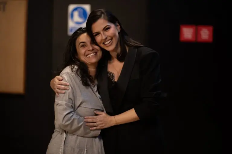 Fátima Plata, con gripe y mucho humor, en ‘En otra clave’