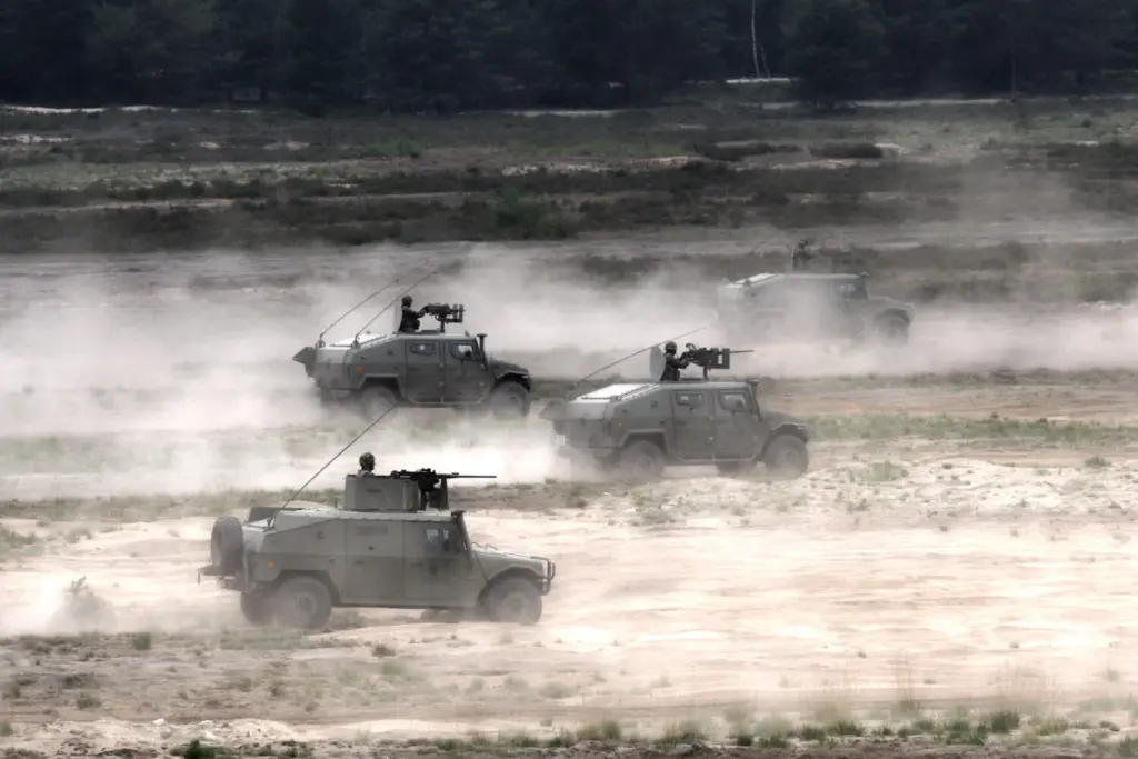 Defensa convoca 4.527 nuevas plazas para Tropa y Marinería en 2026