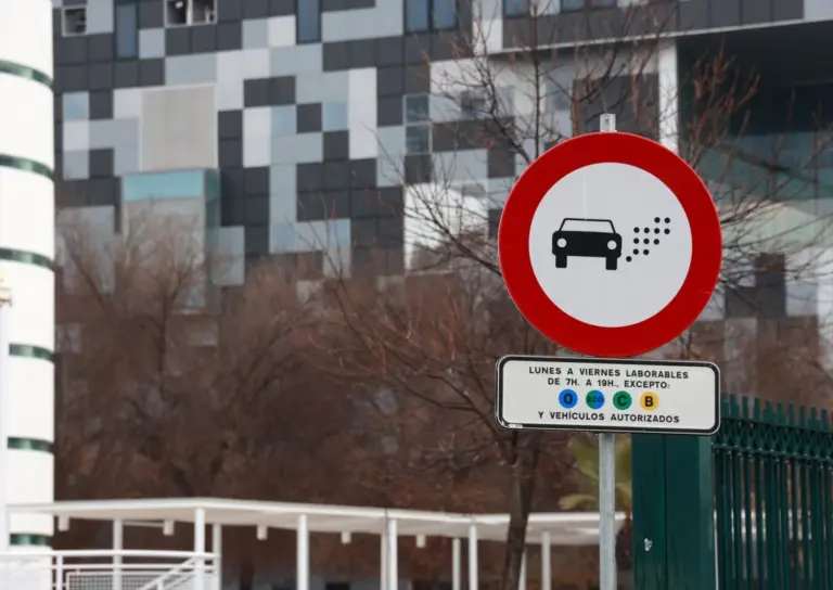 Las Palmas de Gran Canaria, entre las ciudades de más de 250.000 habitantes sin Zonas de Bajas Emisiones