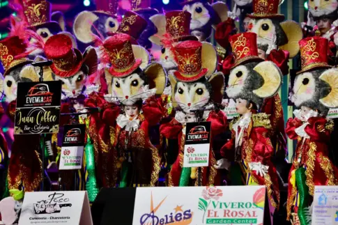 ‘Los Legañositos’ se llevan el primer premio de interpretación y vestuario del Carnaval de Las Palmas de Gran Canaria