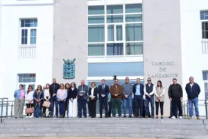 Canarias guarda un minuto de silencio por el primer feminicidio de 2026