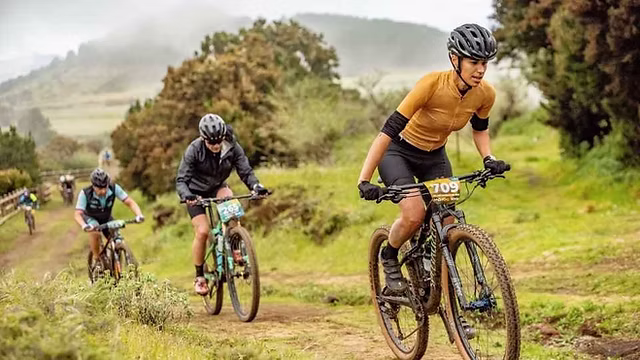 La Magma Bike Maratón está organizada por el Ayuntamiento de El Pinar de El Hierro y la Federación Canaria de Ciclismo, con el Cabildo de El Hierro como principal patrocinador