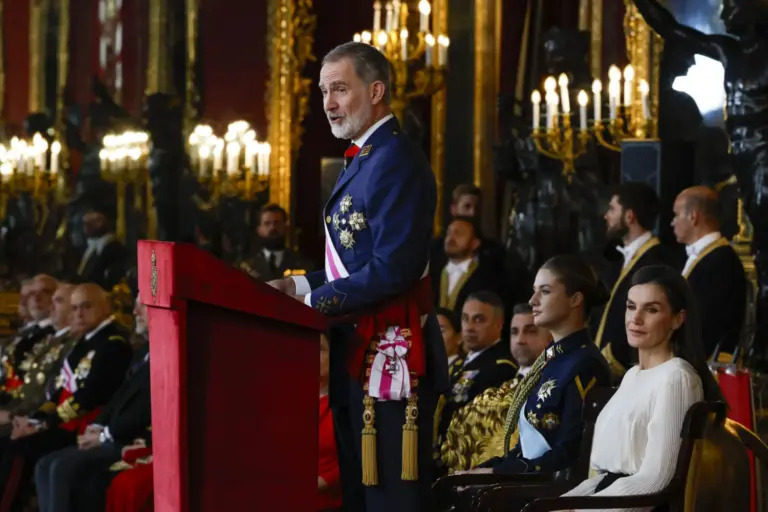 Los reyes y la princesa Leonor presiden la Pascua Militar en el Palacio Real