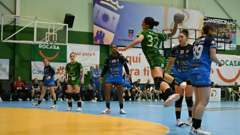 Un imparable Rocasa Gran Canaria tumba al Súper Amara Bera Bera