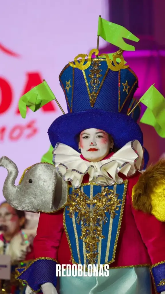 Murguera de Redoblonas en el Concurso de Murgas de Santa Cruz de Tenerife 