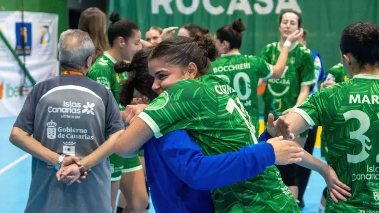 El Rocasa Gran Canaria se lleva dos puntos de oro ante el KH-7 Granollers