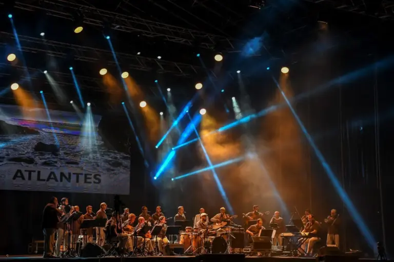 Atlantes y Entrevoces protagonizan el XX concierto benéfico a favor de la Asociación Española Contra el Cáncer