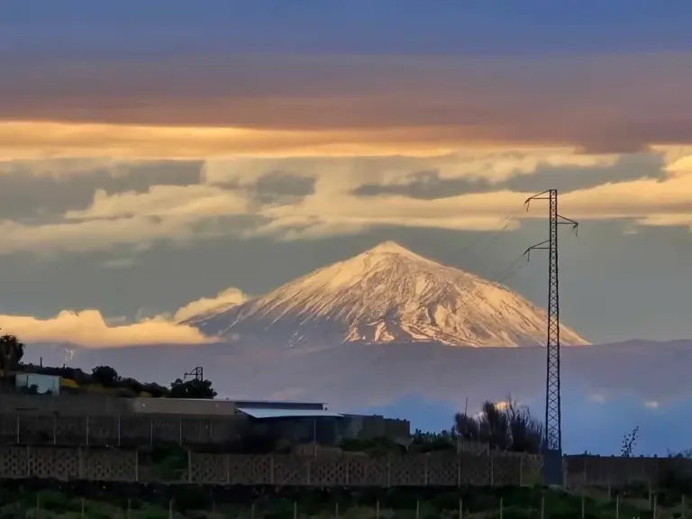 Quinto enjambre sísmico anoche en el Teide que aún continúa