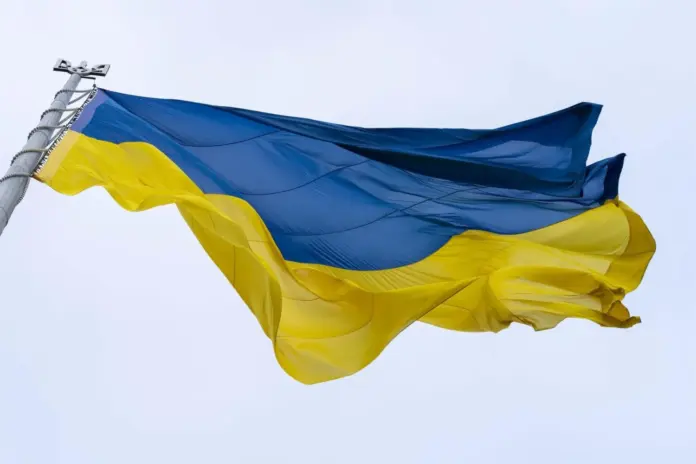 "Las conversaciones, han comenzado este viernes en Abu Dabi y se prolongarán durante dos días", reiteró el Ministerio de Exteriores emiratí