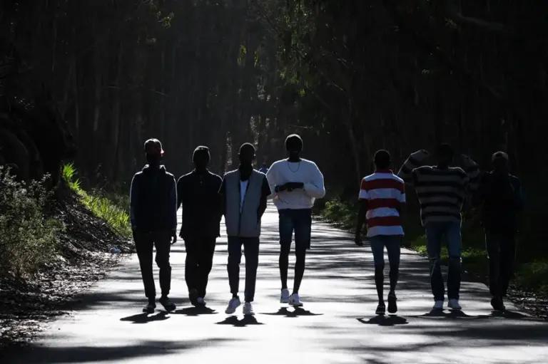 Una tesis cuestiona la fiabilidad de métodos de estimación de edad ósea para migrantes