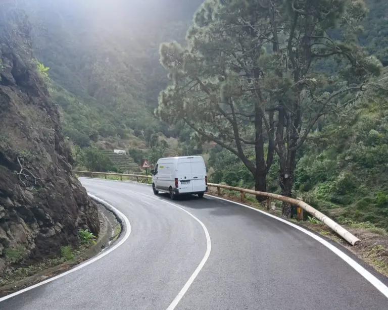 El Cabildo de La Gomera reabre la carretera de El Rejo tras finalizar los trabajos de limpieza y acondicionamiento