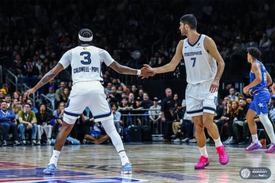 Los Grizzlies de Aldama pierden en el estreno de la NBA en Berlín